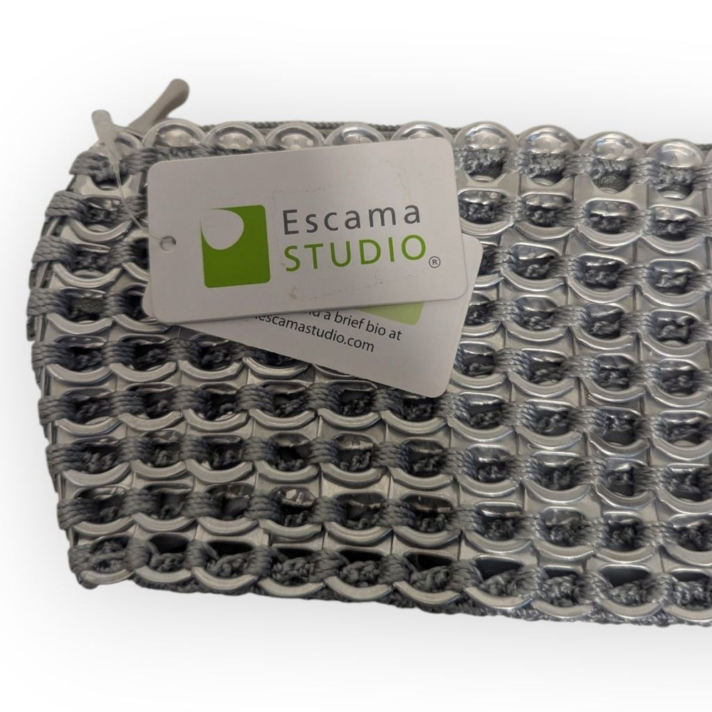 Escama Studio Recycled Aluminum Pull Tab Clutch Wallet NWT - Picture 6 of 8